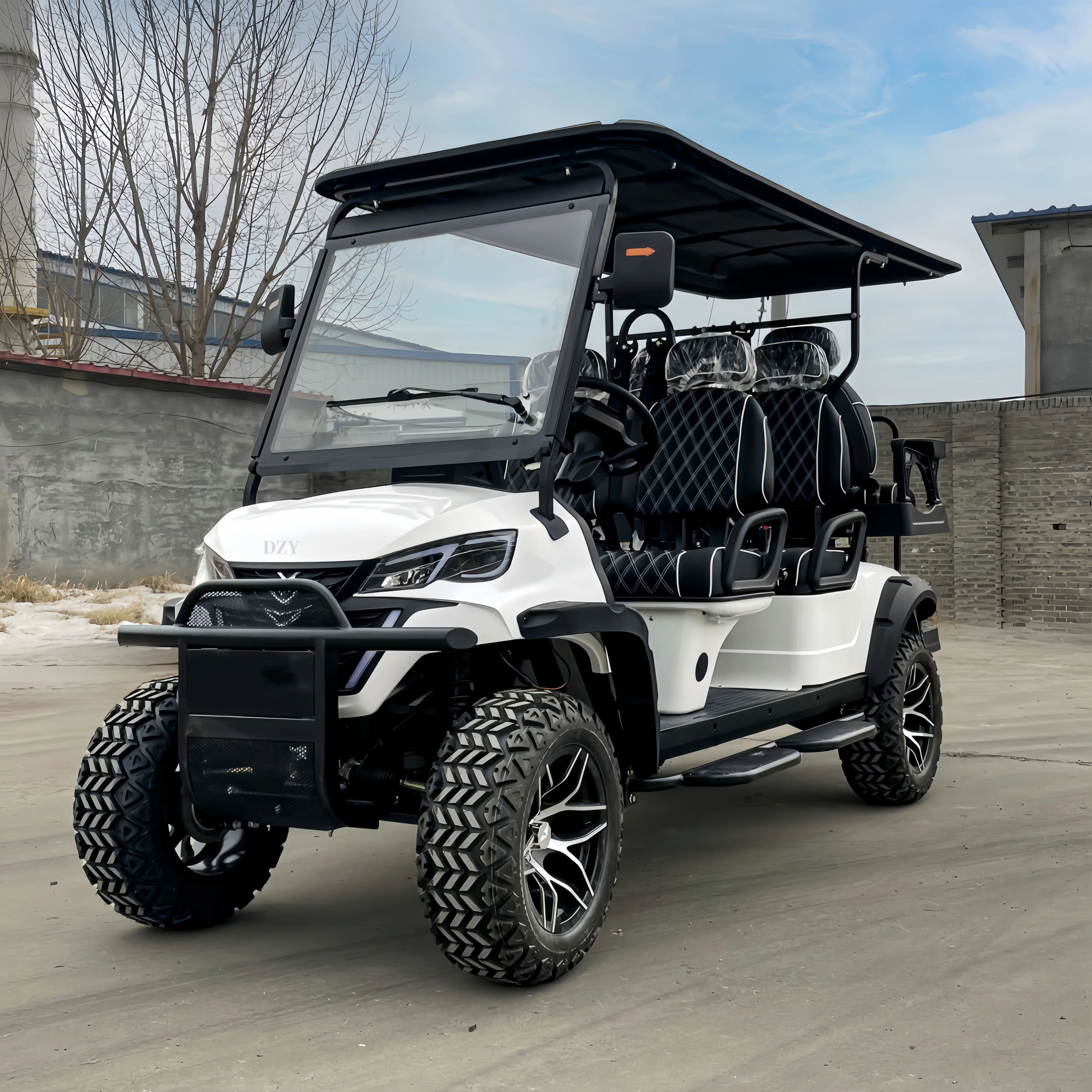 2024 6 Passenger Approved Golf Cart Cargo Low Prices 4+2 Seater Club Car Golf Cart Airport Electric Car