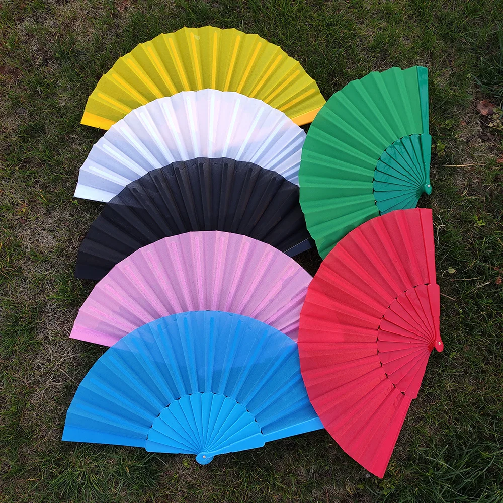 Folding Fan Classical Plastic Hand Held Dancing Fan Chinese Style Room Decoration Gift Craft Performances Fan Wedding Supplies