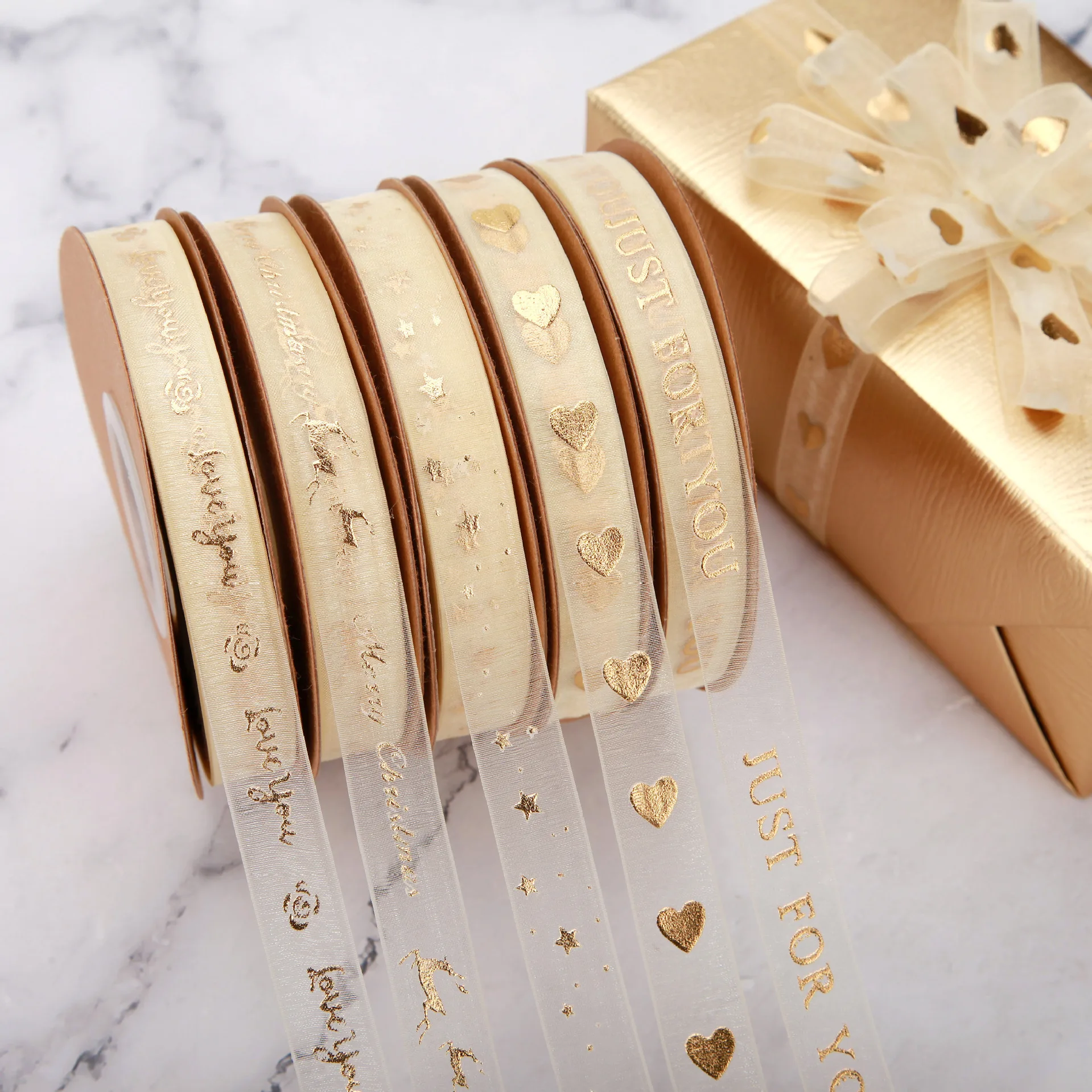 Fita de Organza Transparente com Logotipo Personalizado e Hot Stamping para Decoração de Bolos, Embalagem de Presentes, Laços de Casamento e Artesanato DIY.