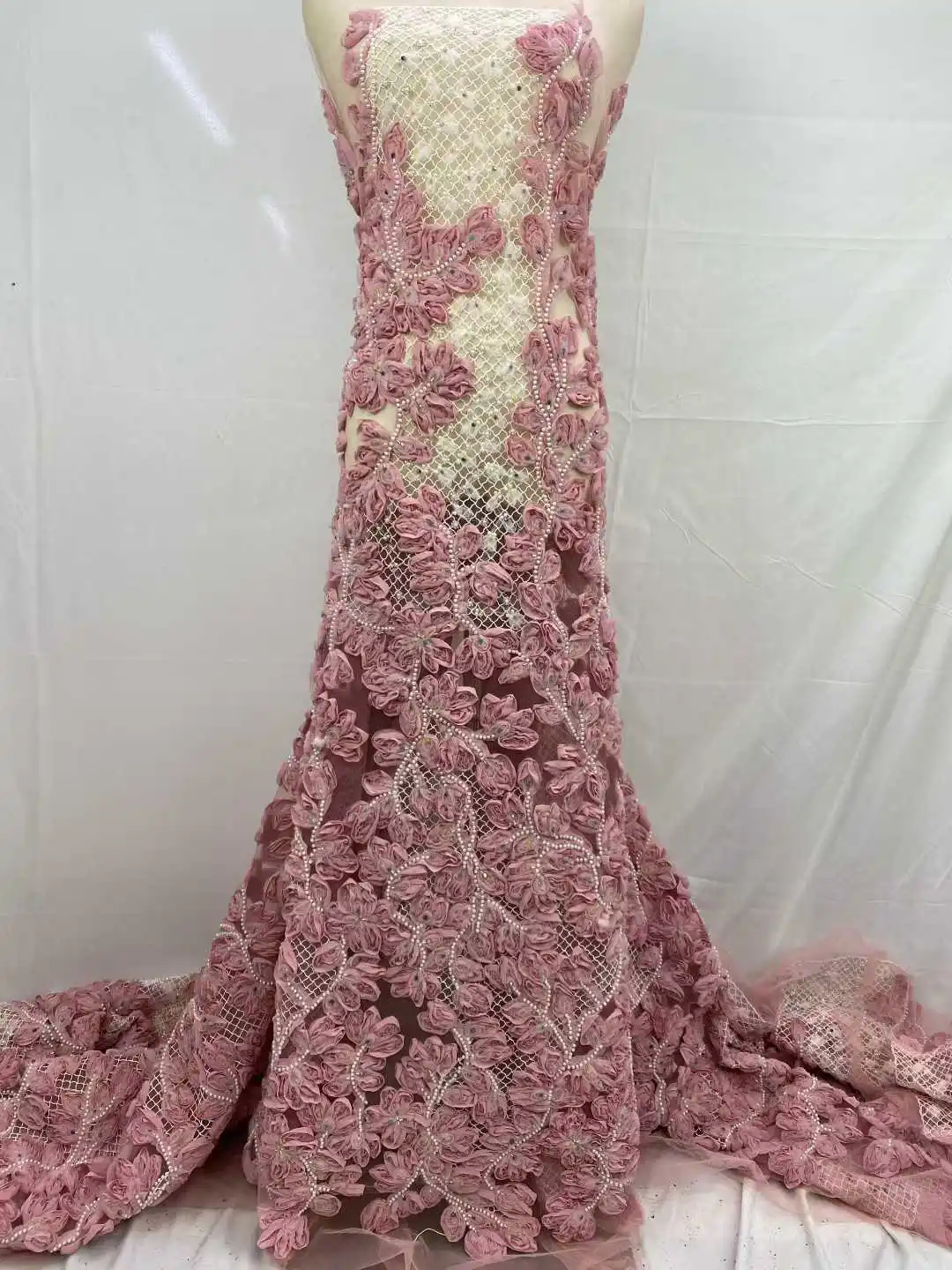 

French African Groom Lace Fabric 2025 Beaded High Quality Embroidery For Women Wedding Dress Nigerian Sequin Lace Fabric 5 Yards