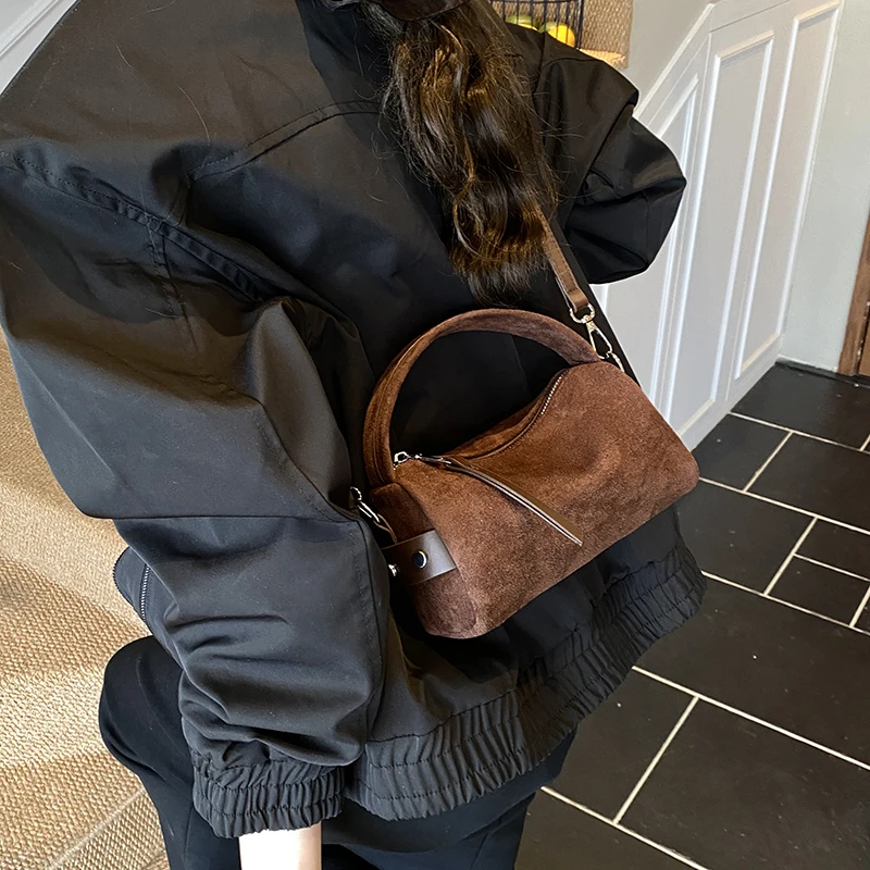 2026 Modische Retro Mini PU-Leder Schultertaschen für Damen Bucket Crossbody Bag Luxus Designer Geldbörsen und Handtaschen – Detail 3