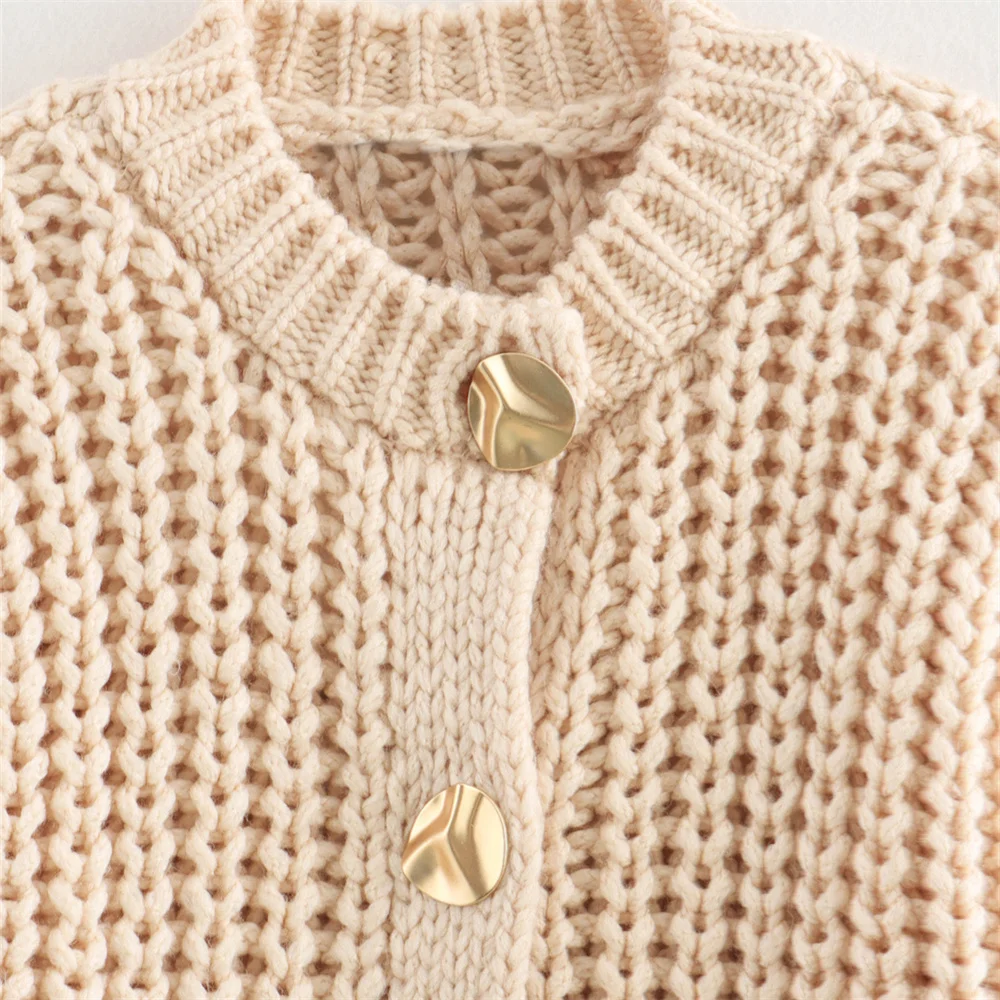 Autumn New Women's Fashion and Casual Versatile Coarse Needle Coat with Large Button Cardigan Coat