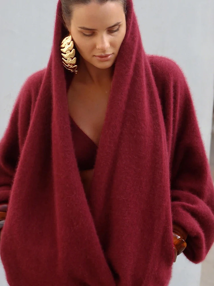 

Cutenew свитер с капюшоном и глубоким v-образным вырезом, женский зимний теплый сексуальный классический свитер с кисточками и рукавами-фонариками, модный вечерние уличный пуловер