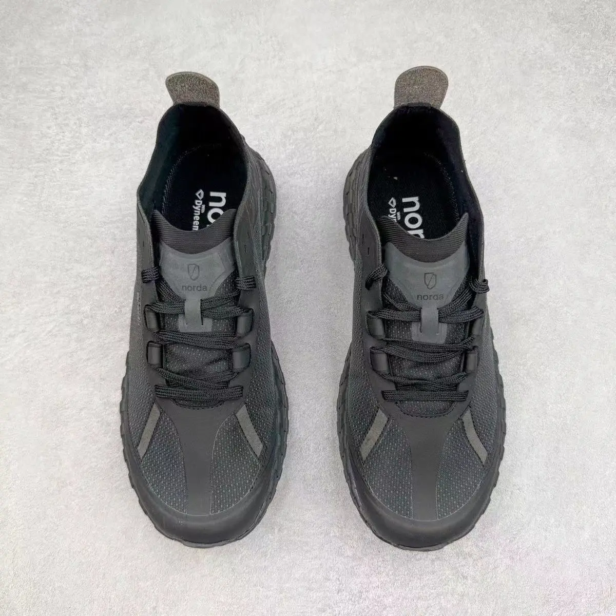 2024 Breathable Sports Running Shoes Comfortable New Jogging Walking Shoes Men Women Shock Absorption Fitness Outdoor Shoes