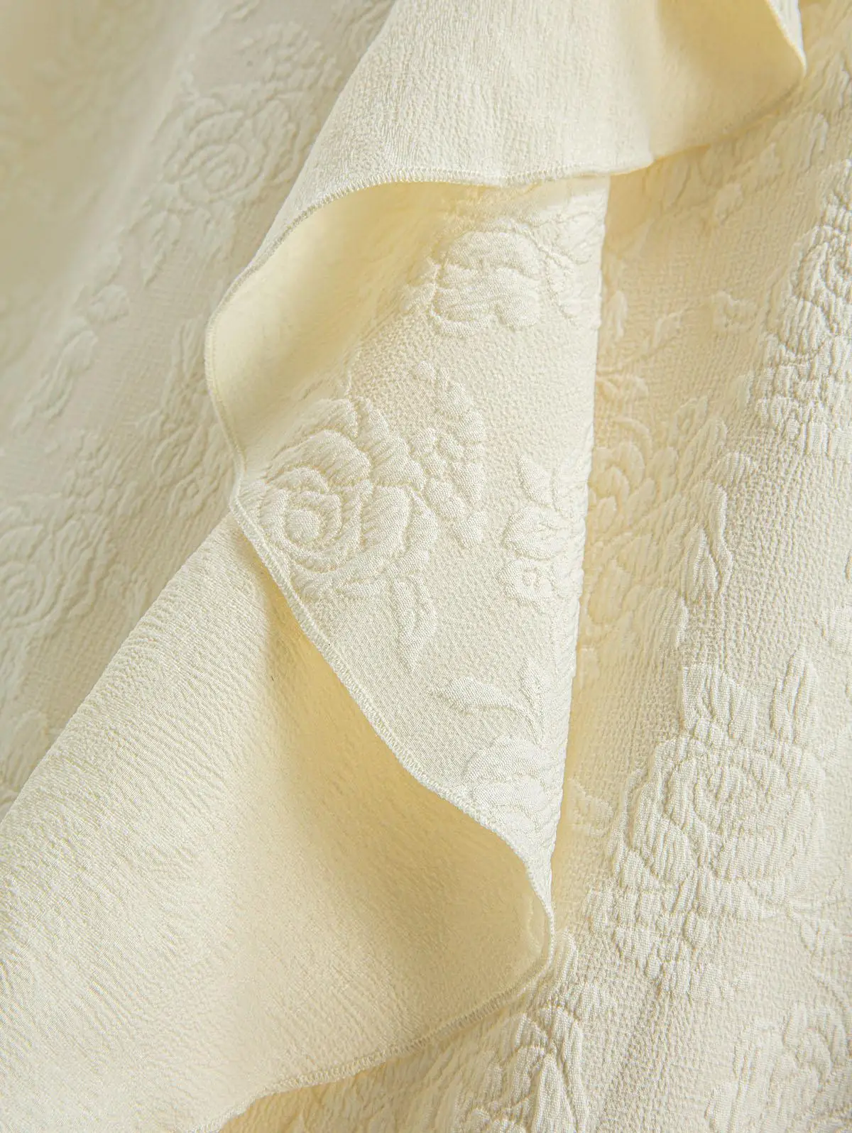 ROSEGAL Plus Size Gothic Women's Dresses Beige Flower Embossed Textured Lace-Up Ruffles A-Line Cami Dress Vestidos