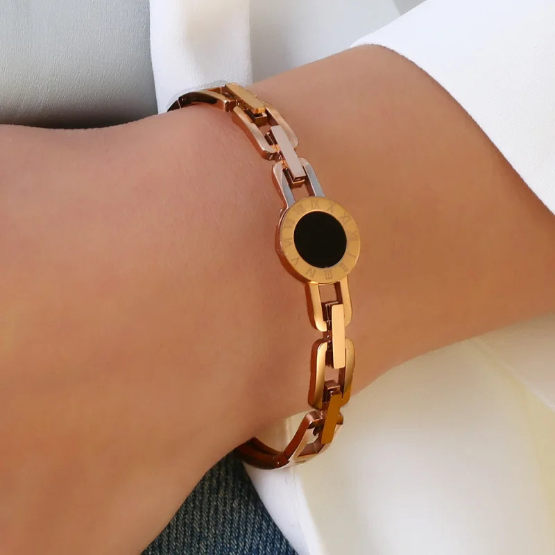 Fashion Roman Numeral Titanium Steel Hollow Bracelet with Enamel Zircon Plating 18K Gold Waterproof Versatile Jewelry for Women
