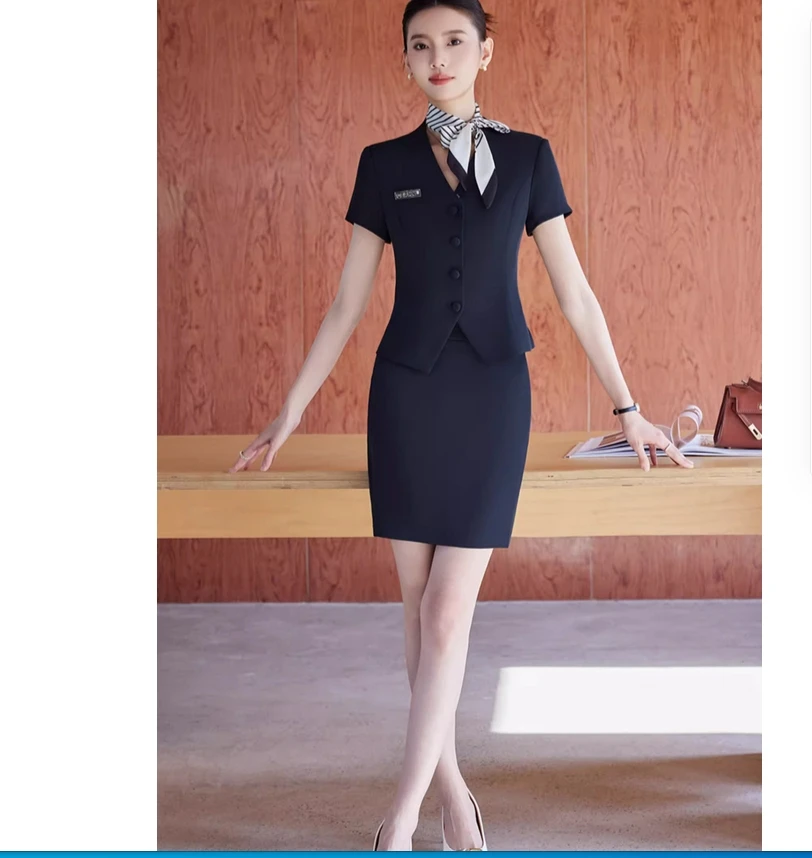 Completo da donna a maniche corte di fascia alta, design sottile, centro reception professionale per hotel, gioielleria, abiti da lavoro