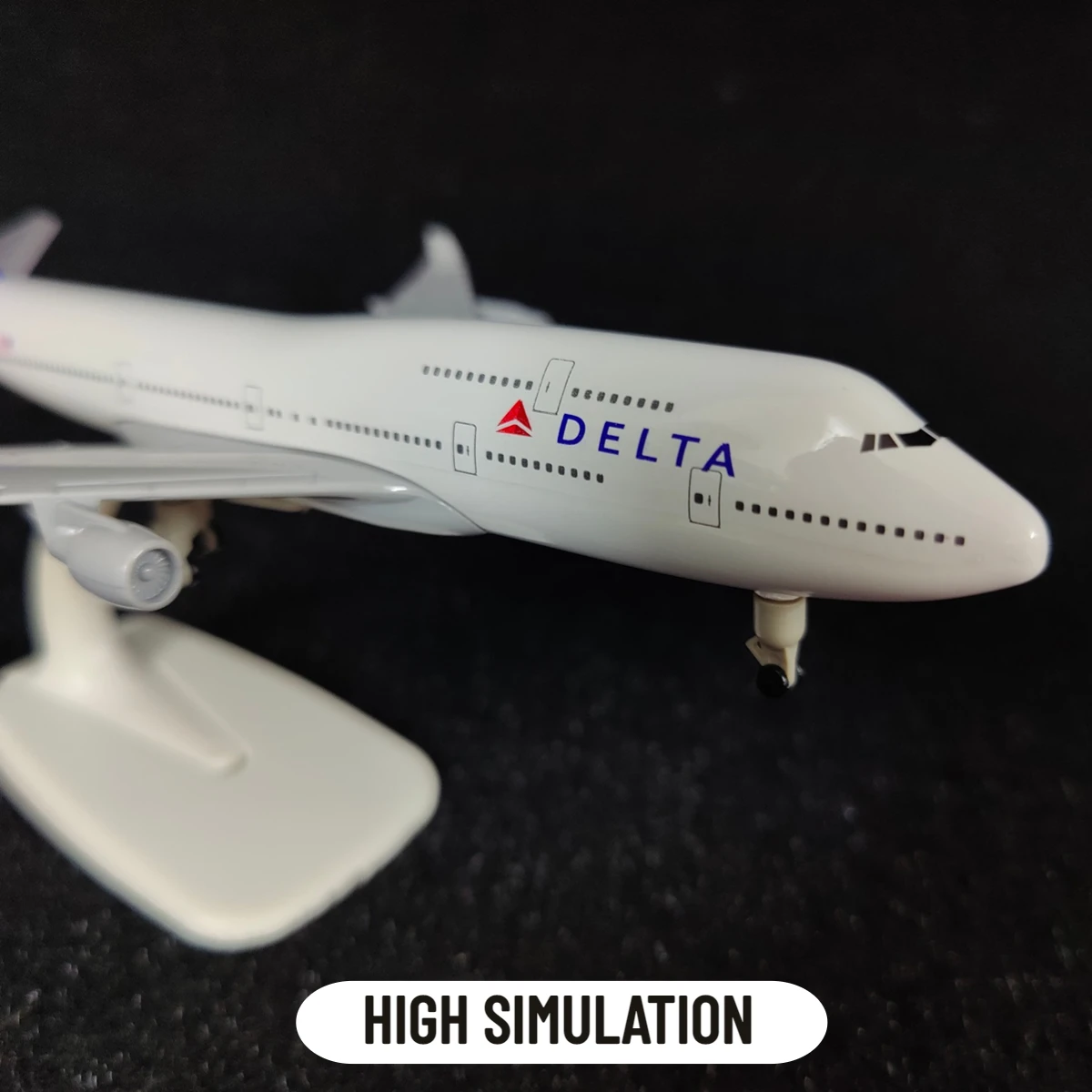 1:250 Metal Aircraft Model Replica Delta Airlines B747 Airplane Scale Miniature Art Decoration Diecast Aviation Collectible Toy