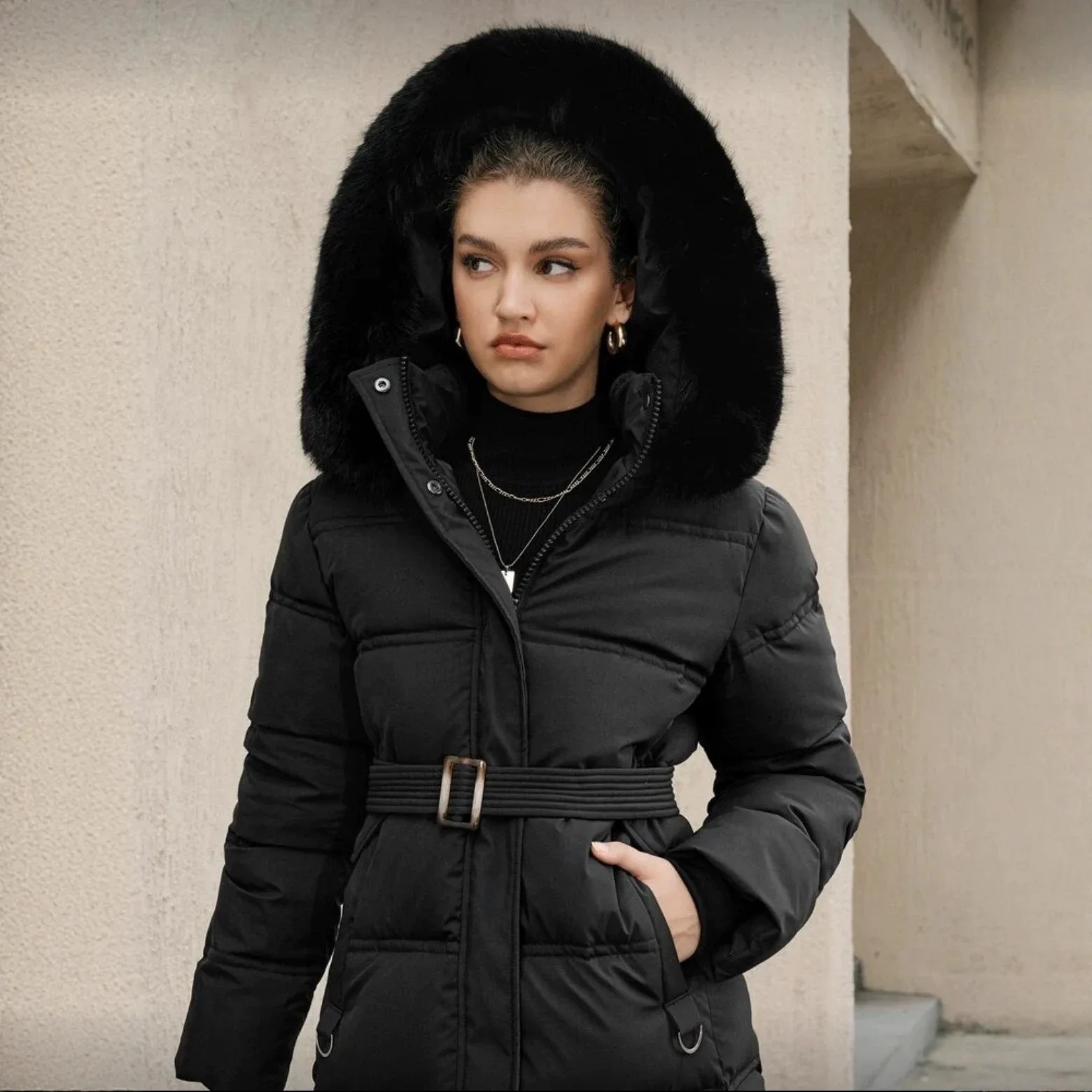 Large fur collar hooded down jacket, 2026 winter new style, belted slim fit, down-filled, warm women's down jacket.