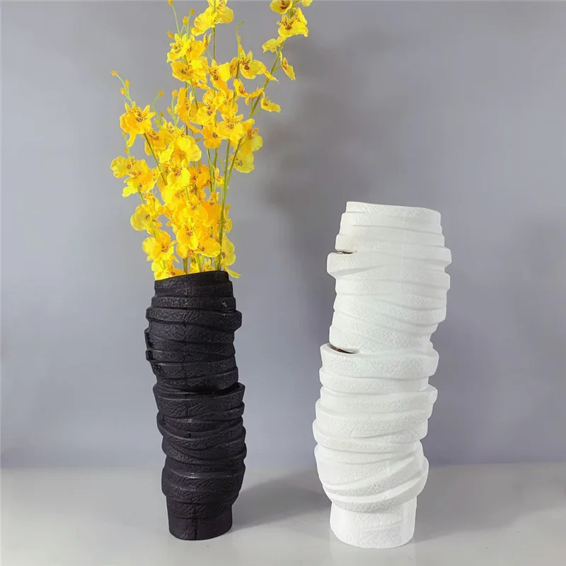 Resin Vase Spiral Hollow Geometric Lines Handicraft Ornaments Flower Arrangement Accessories Home Decoration Vases Pots