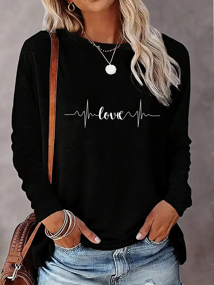 Y2K Women's Long Sleeve Tops with Letter and Heart Print Casual and Fashionable T Shirt for Woman Graphic Style Clothes Outfit