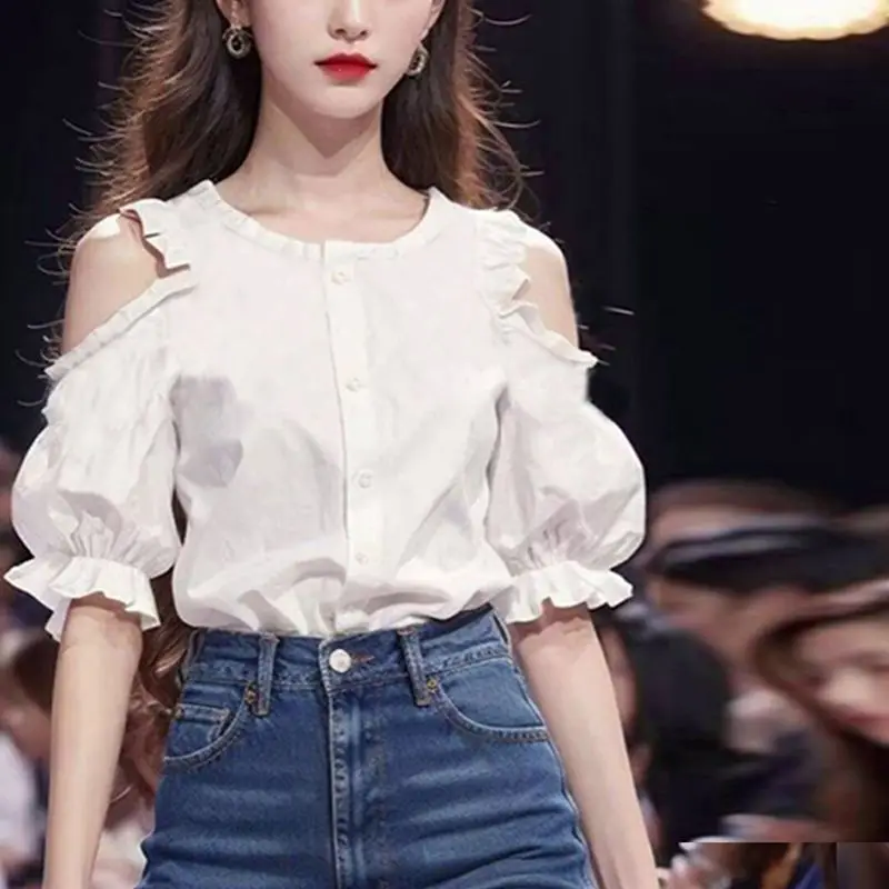 2024 Summer New White Shirt Women's Unique Design Small Shirt Girl Slimming French Short Sleeved Top