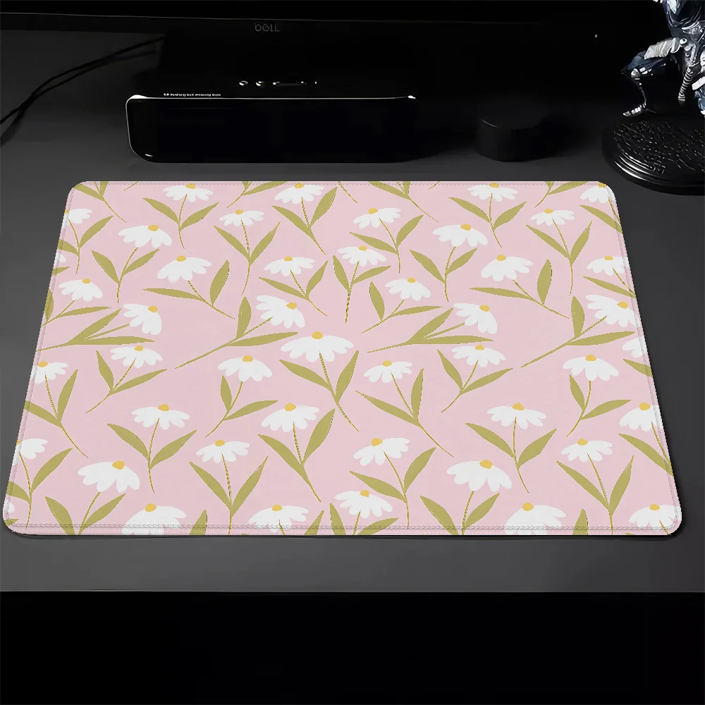 Computer Mouse Gaming Accessories Small Ditsy Daisies Anime Mouse Pad Gamer Deskmat Keyboard Mat Mausepad Pad on the Table Mats