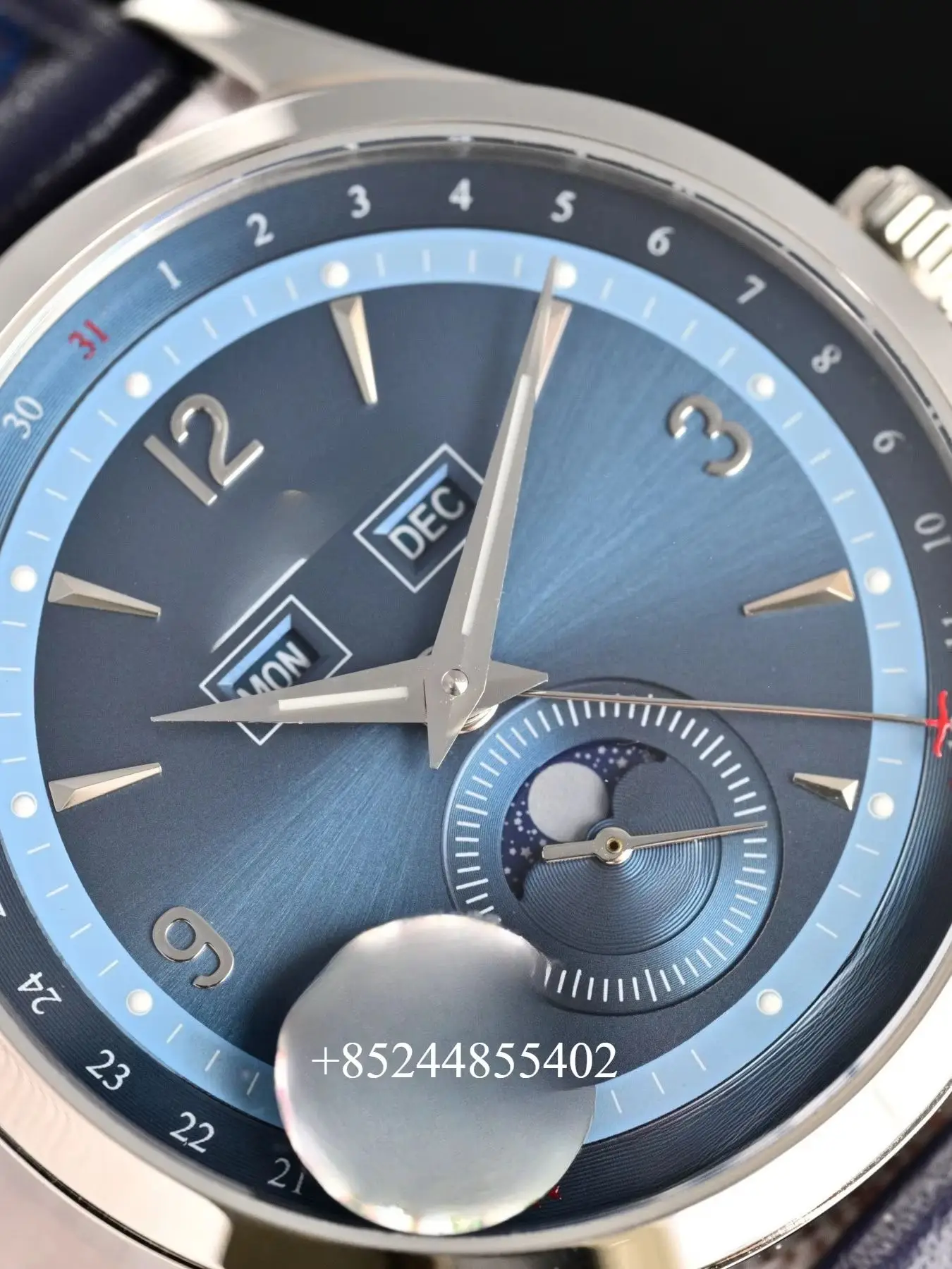 Customizable Luxury Watch in 316L Steel Automatic Mechanical Movement Exquisite Heritage and Artisanal Dial Size 39mm