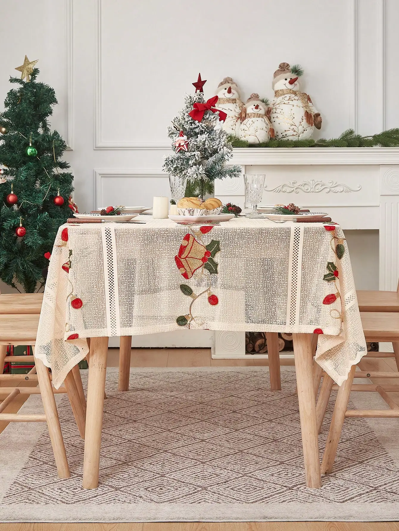 Weihnachts-Tischdecke aus Spitze, Tischdecke für Feiertage, Weihnachtsdekoration, beige Tischdecke