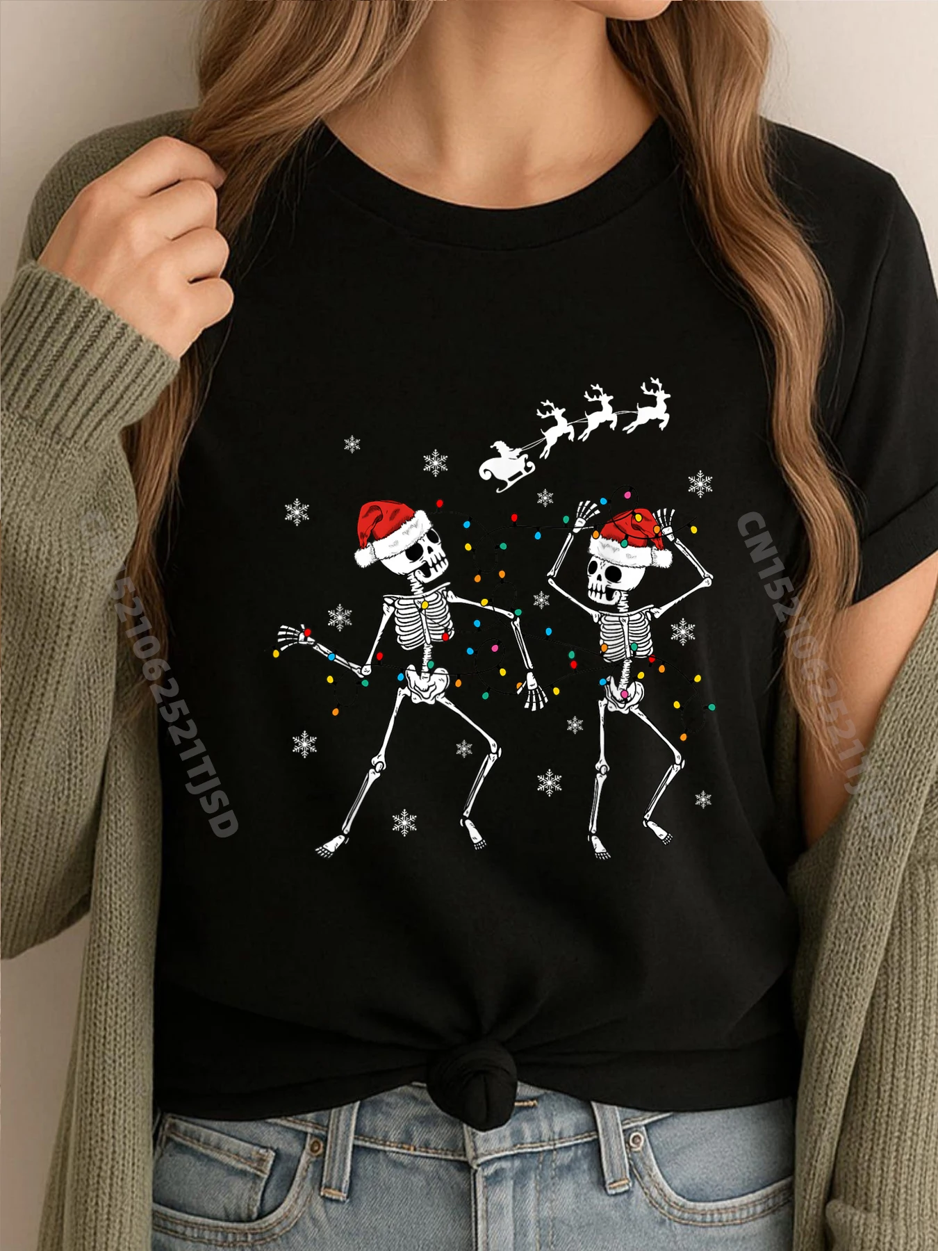 

С Рождеством Череп Скелет Танцы Рождественские огни Пижамы Черная футболка Мужская футболка