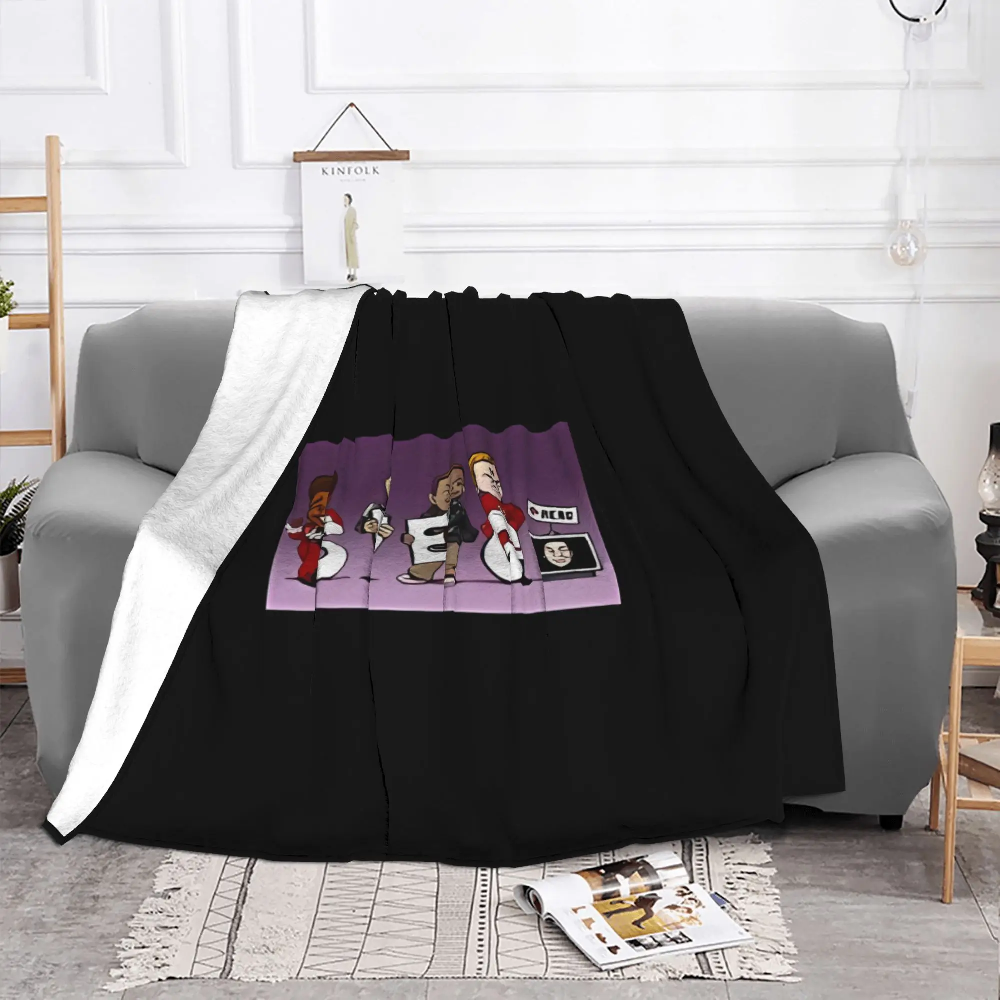 1PC Classic Red Dwarf home room decorations Winter Blankets for Adults Bedding Home Interior Sofa Knee
