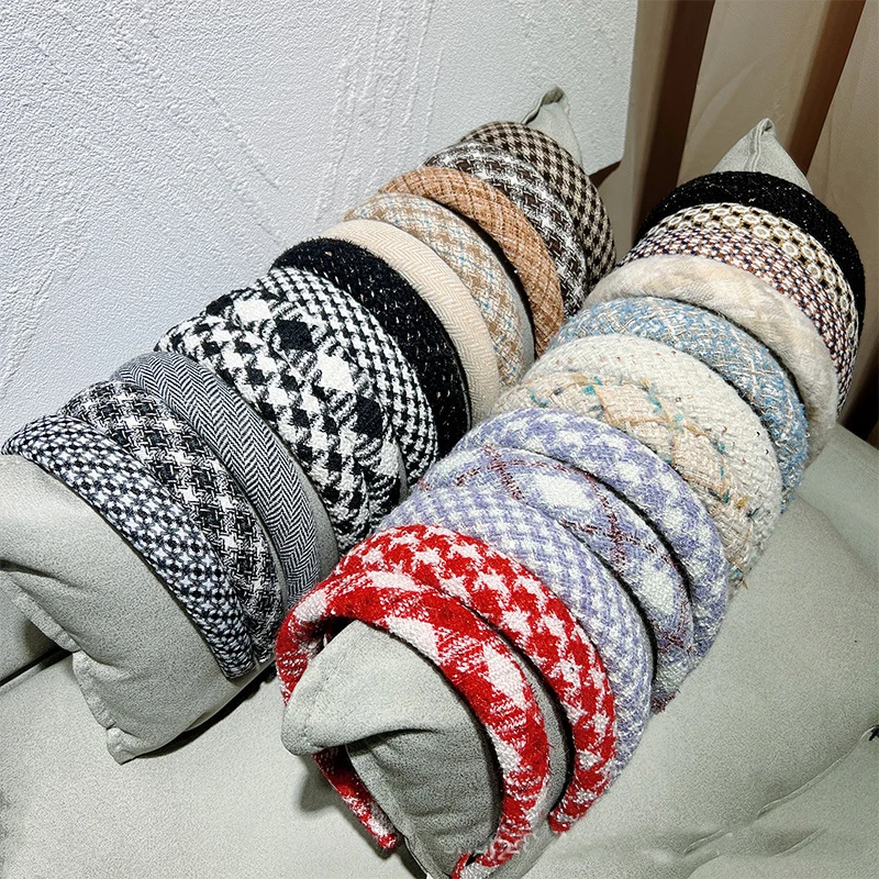 Tweed Christmas Knitted Hairbands Winter Fabric Sponge Outfit Plaid Headbands Female Hair Accessories Gift for Women Girls