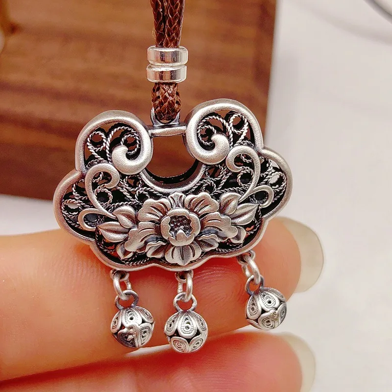 925 Silver Hollow Out Peony Flower Tassel Necklace for Women Adjustable and Exquisite Long Ruyi Lock Pendant Retro Style Jewelry