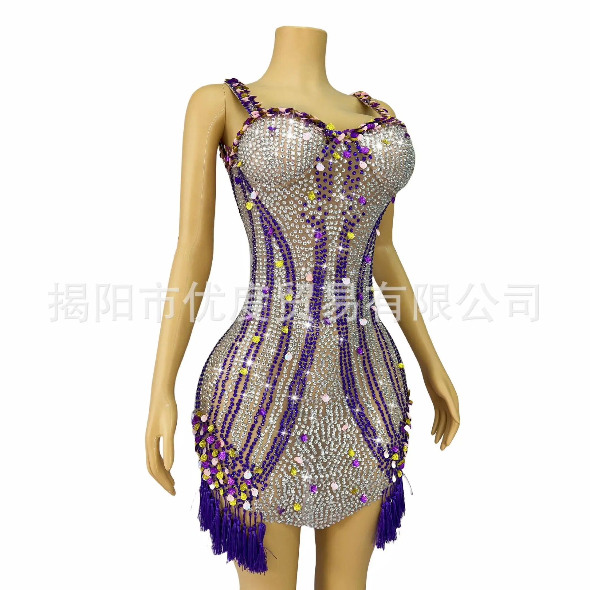 تألق ضيق مثير فستان عيد ميلاد كوكتيل حفلة ليلة العفن أداء تنورة قصيرة قذيفة فستان أرجواني مرحلة الأداء فساتين