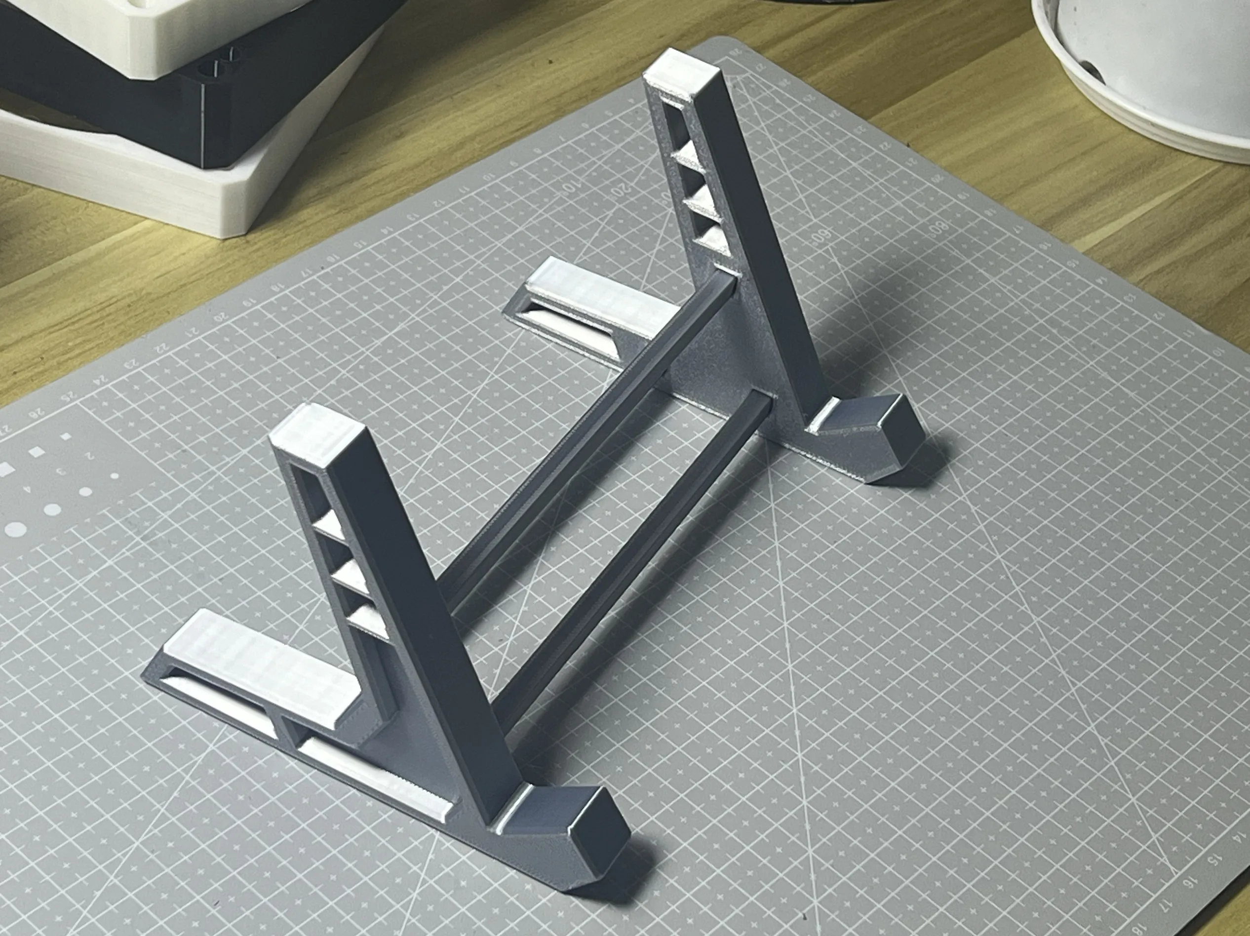 Suporte Vertical Oculto para T - Tech Accessories Stand avaliação e preço