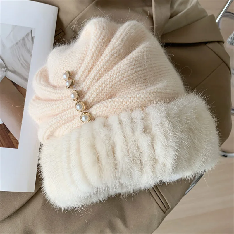 

Winter Women's Fur Hat Mink Fur And Cashmere Knitted Sewn Knit Lining Fur Skiing Hat Free Delivery