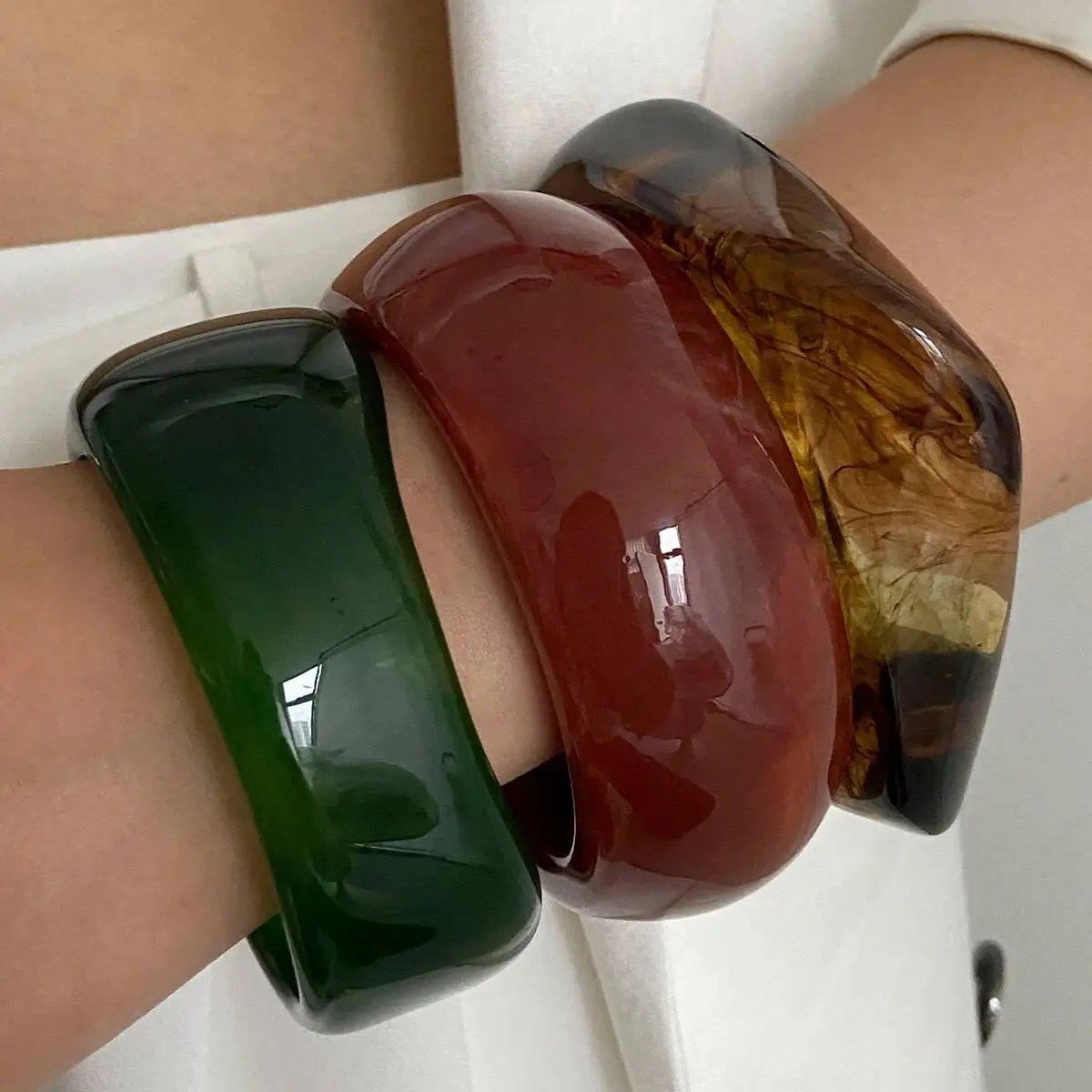 Salircon 2025 Neue Vintage Harz Charme Armband Armreifen Frauen Übertrieben Acryl Breite Unregelmäßige Geometrische Party Armreif Schmuck