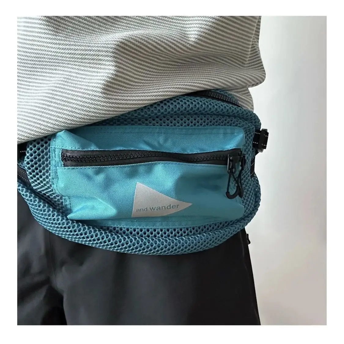 awander-outdoor-nylon-waist-bag-35l-lightweight-ice-blue-patchwork-mesh-crossbody-bag-for-couples-casual-leisure-use