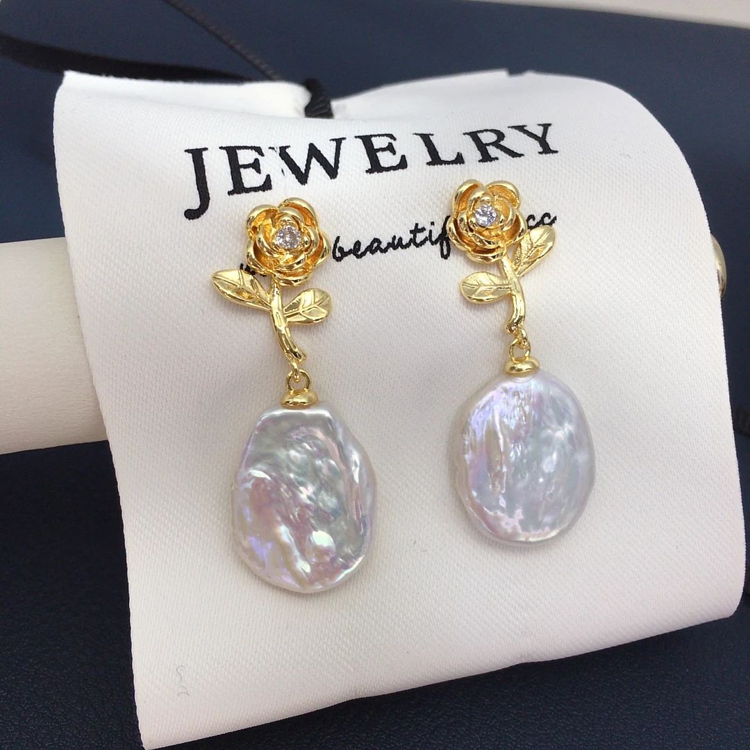 

Natural freshwater pearl Baroque rose bud inlaid with zircon design light luxury classic jewelry gifts for women ﻿