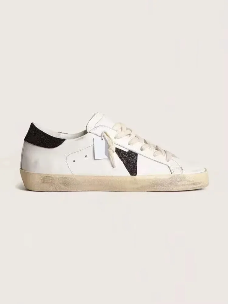 Sommerliche, hochwertige Schnürschuhe aus echtem Leder mit flachem Boden, runder Zehenpartie, atmungsaktivem Patchwork und rutschfester Sohle für Herren