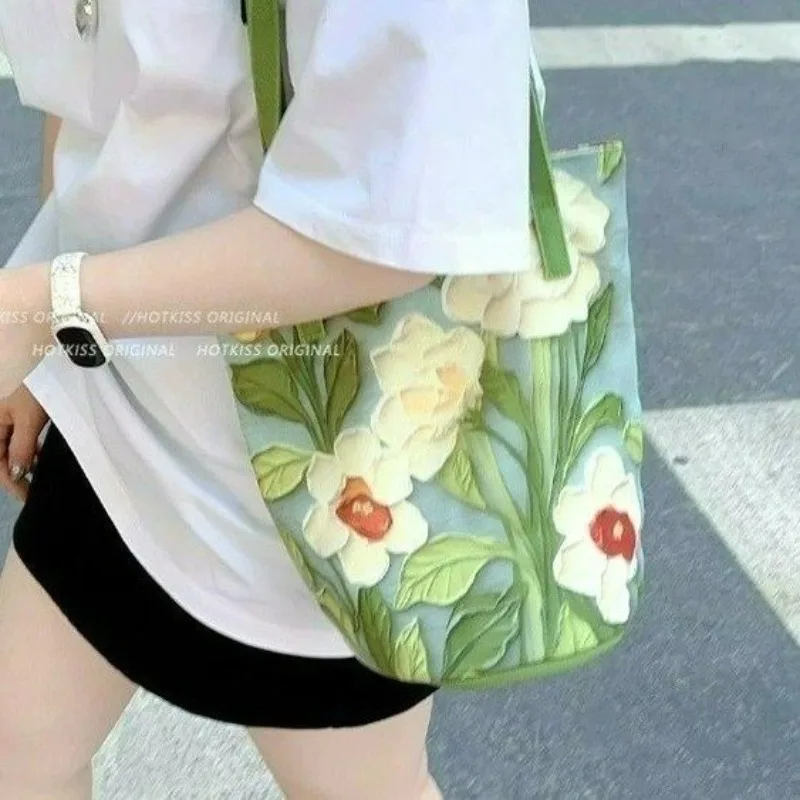 

Large Capacity Fashionable Printed Canvas Bags, Unisex, College Style Casual Versatile Shoulder Bag, Suitable for Commuting