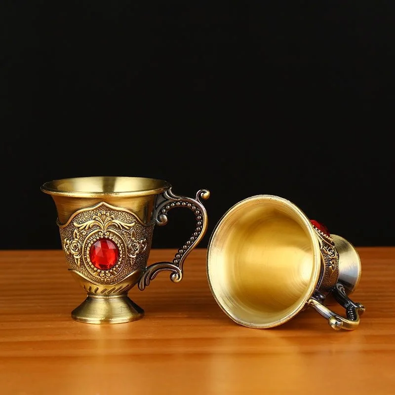 

2025 New European style metal craft gifts home office tea set cup creative retro Baijiu cup