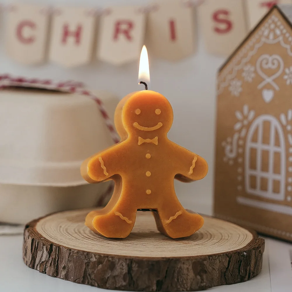 1PC Gingerbread Man Christmas Scented Candle Aromatherapy Creative Festive Atmosphere Decoration Small Ornaments