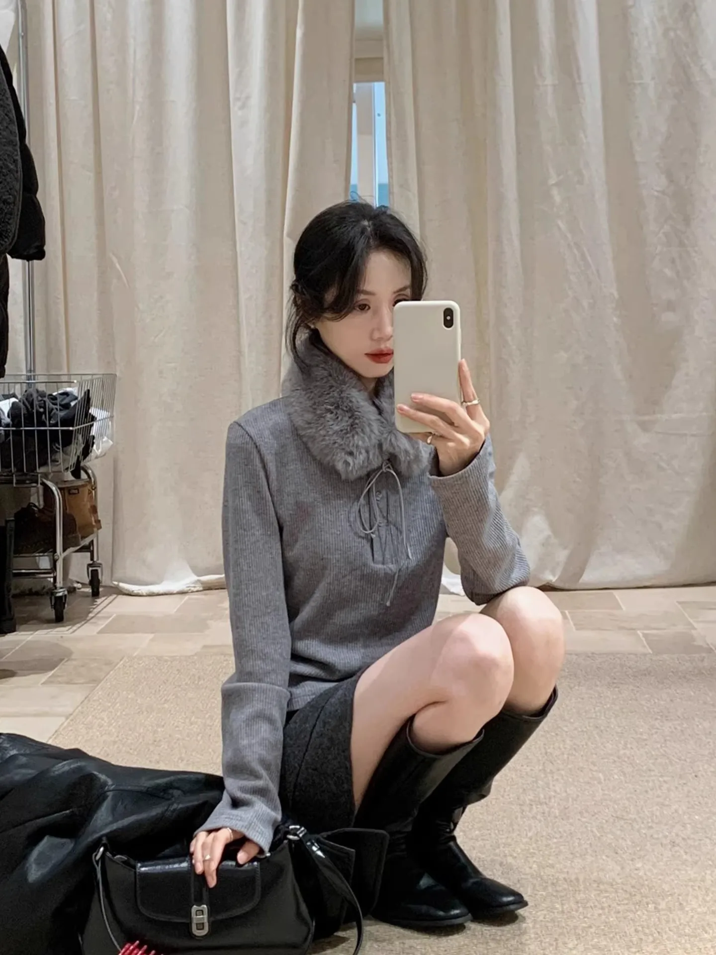 

Корейский вязаный свитер BRIIVN с отстегивающимся меховым воротником, женский приталенный полосатый базовый топ с длинными рукавами и капюшоном