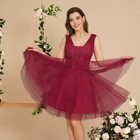 BABYONLINE Burgundy Bridesmaid Dresses with Lace Appliqué, V-Back & Flowy Tulle Skirt for Weddings,Elegant Short Party Dress