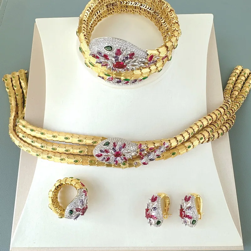 Designer Collection Jewelry Sets Women Lady Inlay Red Zircon Plated Gold Color Snake Snakelike Necklace Bracelet Earrings Ring