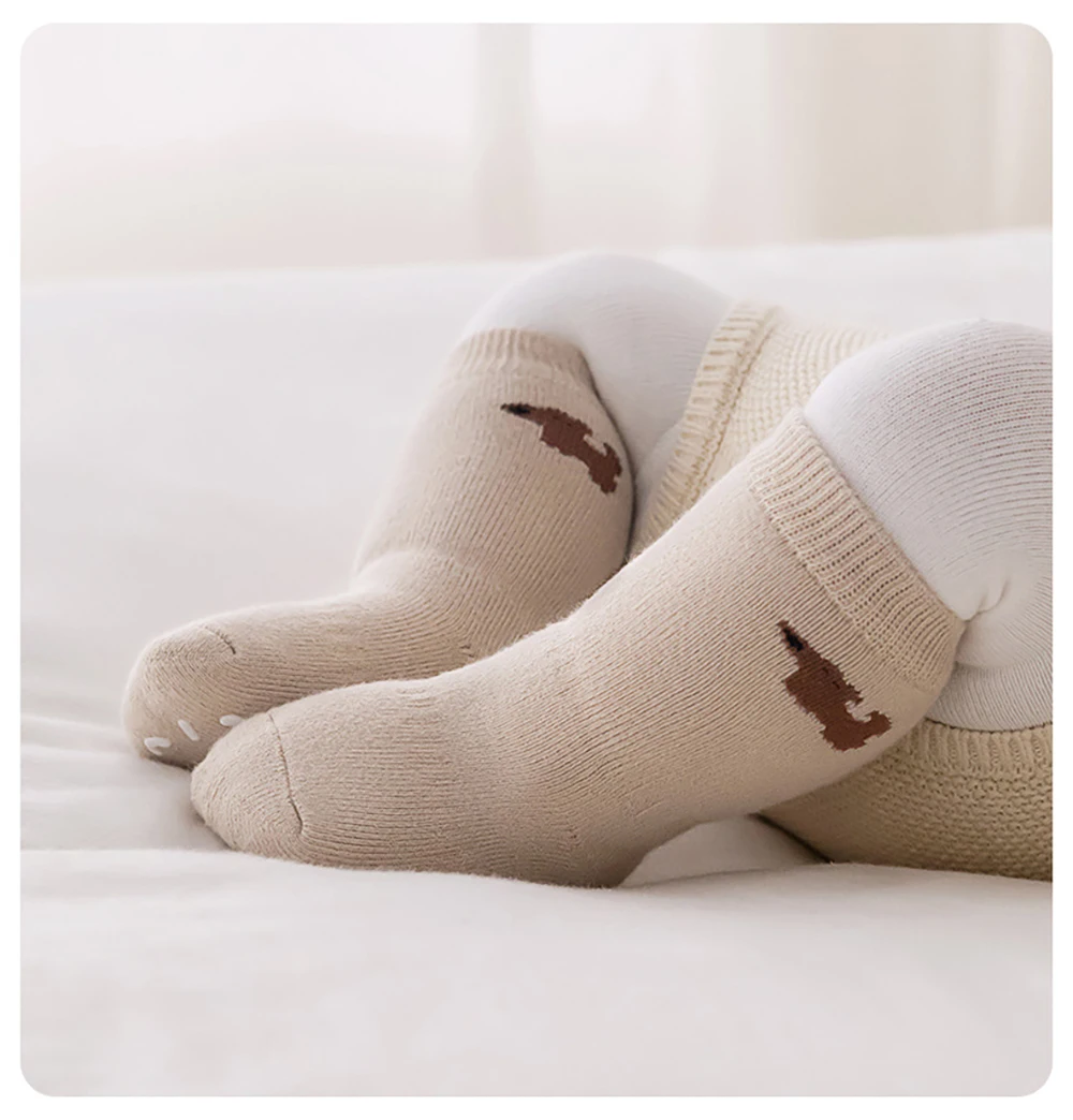 MILANCEL Kindersocken 0-5T Babysocken Winter Warme Verdickte Mädchen-Bodensocken Cartoon Kinder Rutschfeste Mittellange Socken – Detail 13