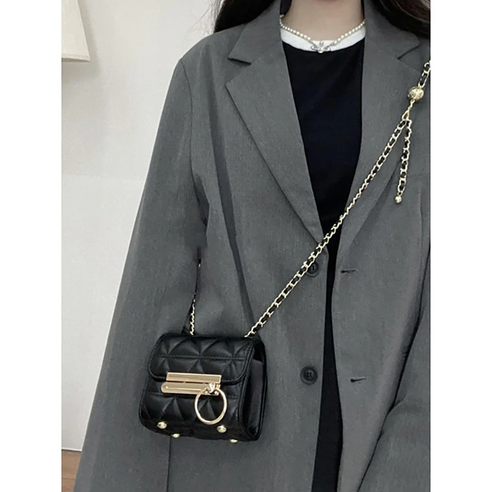 

Women's New Versatile Chain Crossbody Bag High Quality Texture Mini Bag Personality Unique Design PU Leather Soft Black Bag