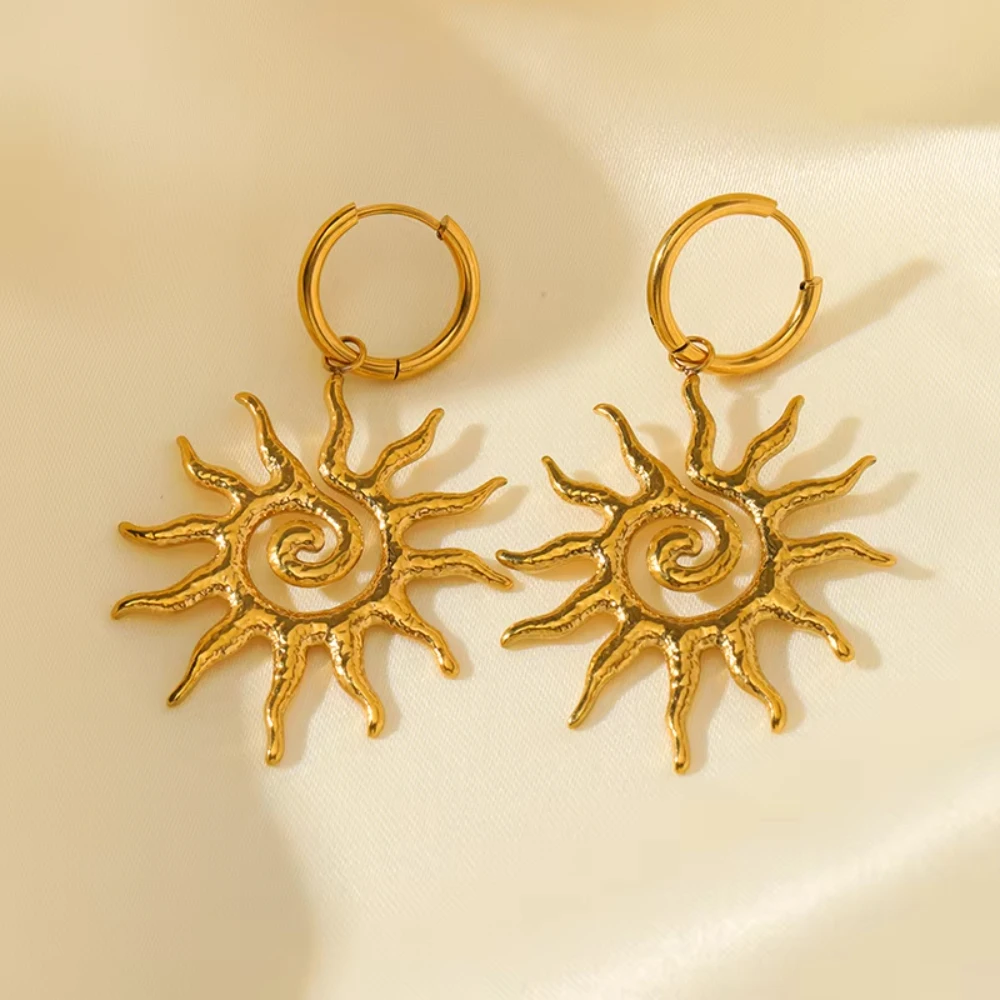 Stainless Steel Metal Spiral Sunflower Pendant Earrings for Women Vintage Gold Color Sun Geometric Drop Earrings Christmas Gift