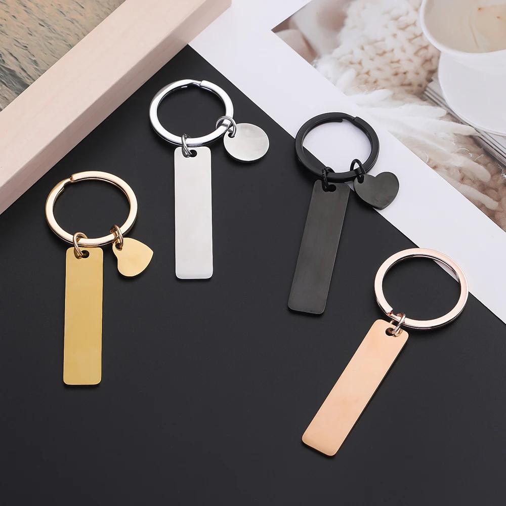 Porte-clés rectangulaire en ac - Initial Ring Custom avis et prix