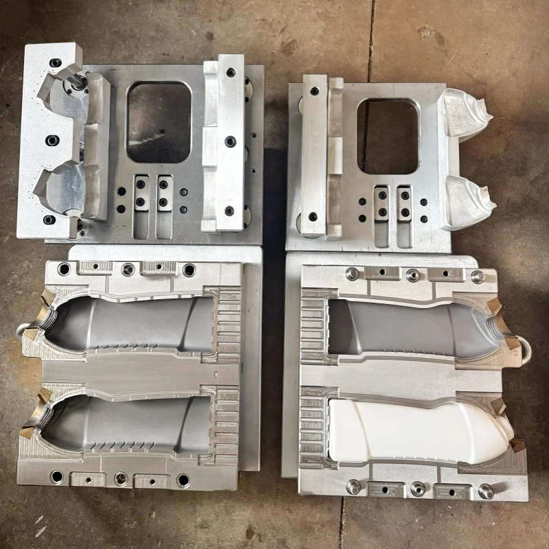 Extrusion Mold With Automatic Flash Trimming 2 Cavity HDPE Bottle Mold Oil Bottle Mold