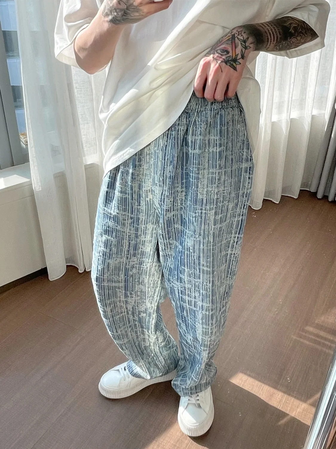 

Trendy Color Blo Stripe Men's Jeans Summer Faion Casual Wide Leg Straight Cut Versatile Denim Pants for Teens And Adults