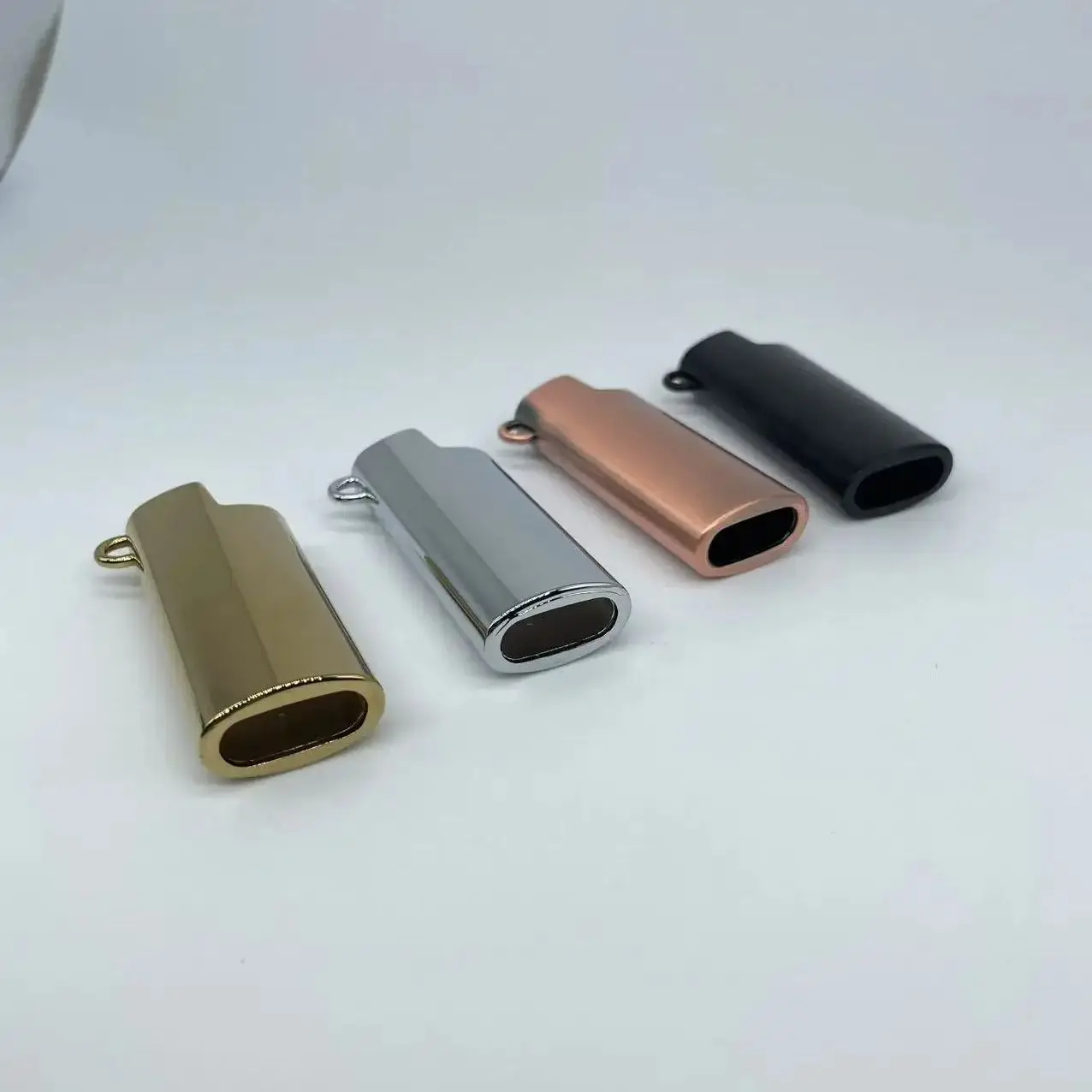 غلاف ولاعة معدني مقاوم للرياح لـ BIC J5 مخصص مع آذان وسلسلة غطاء ولاعة ريترو محمول بسيط