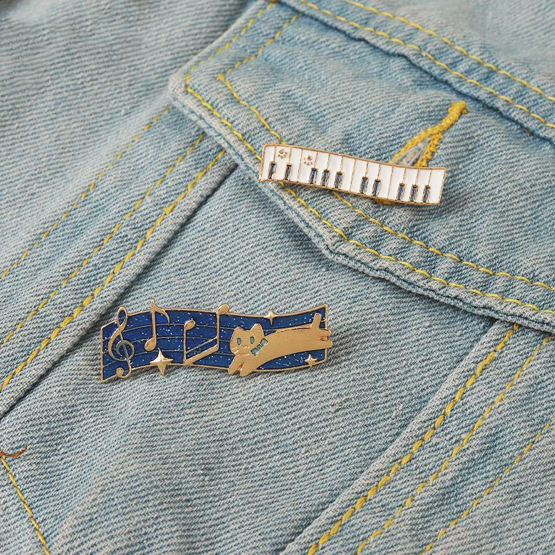 Pines Lapel Badges Music Animal Jewelry Gift for Kids Friends Moonlight Concerto Enamel  Brooch Custom Cat Paw Piano Glitter