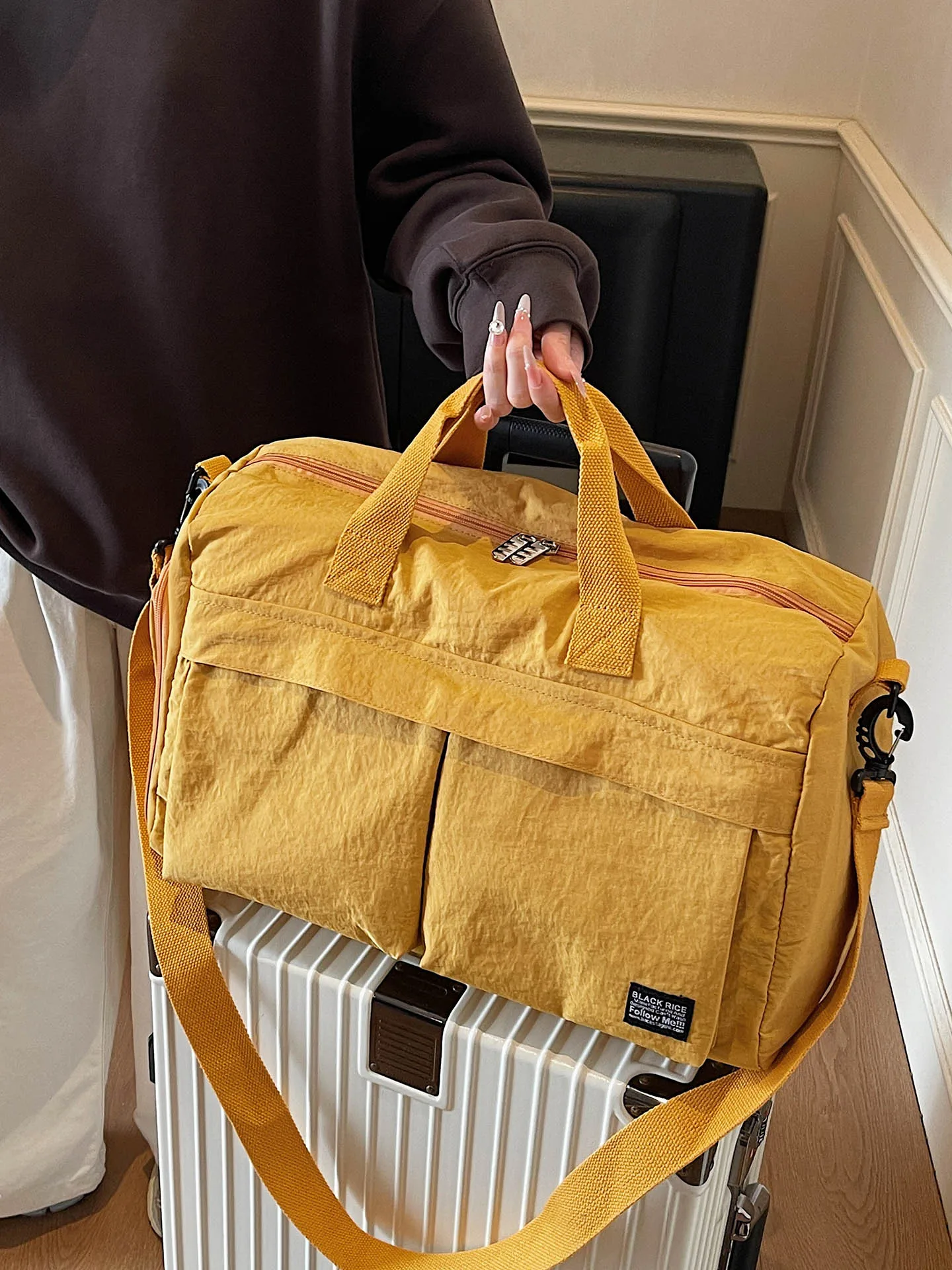 bolsa-de-viaje-moderna-para-mujer-ligera-de-gran-capacidad-bolso-de-mano-bolso-de-hombro-bolso-bandolera-para-viajes-cortos