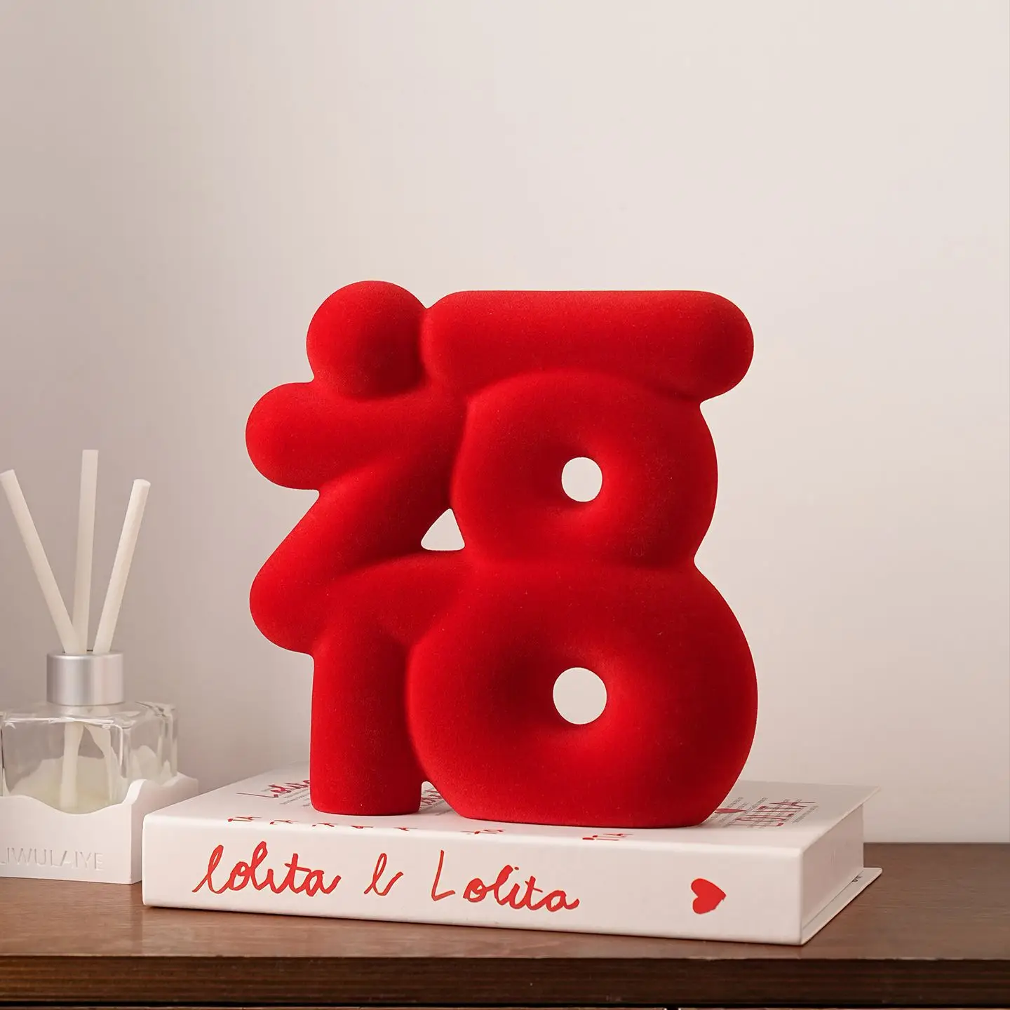 New Year Red Fu Character Ornament Flocking 3D Home Decor New Year Festival Party Table Decoration Chinese Festival Lucky Gift