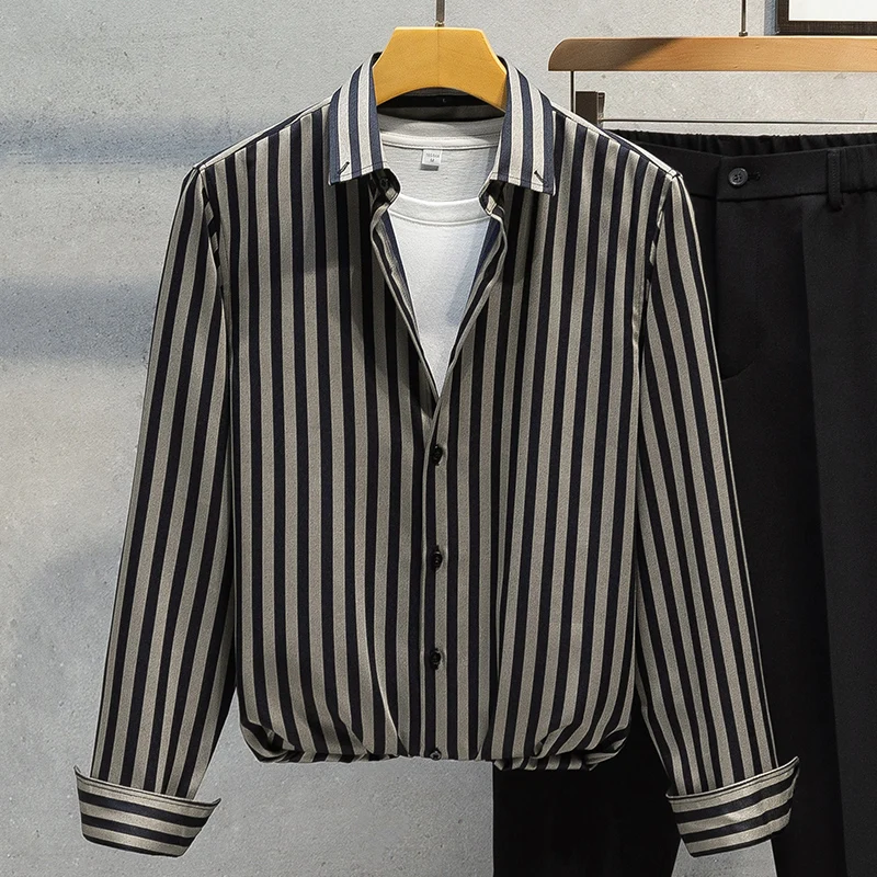 

Top Spring New Men's Striped Long-sleeved Shirt Autumn Fashion Business Casual Lapel Korean Version Shirt Men Plue Size M-5XL