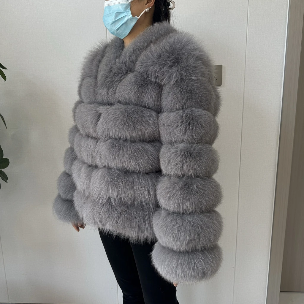 2026 NEW Style Real Fur Coat Women Short Fox Fur Coat Real Natural Winter Jacket High Quality NEW Fur Zipper Sleeve Jacket Vest
