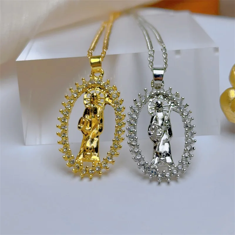 Fashion European and American Goddess Sickle Hollow Design Necklace Classic Romantic White Lace Pendant Clavicle Chain