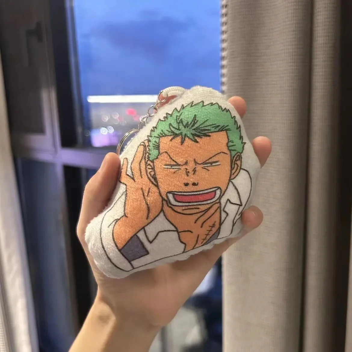 Portachiavi vocale in peluche di un pezzo Creativo divertente personaggio anime Zoro Rufy Immagine Decorazione Ciondolo borsa Regalo di Natale